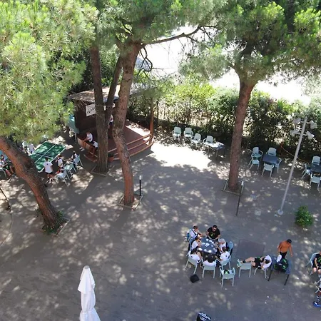 מלון Capriccio קרביה