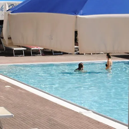 Capriccio מלון 4*